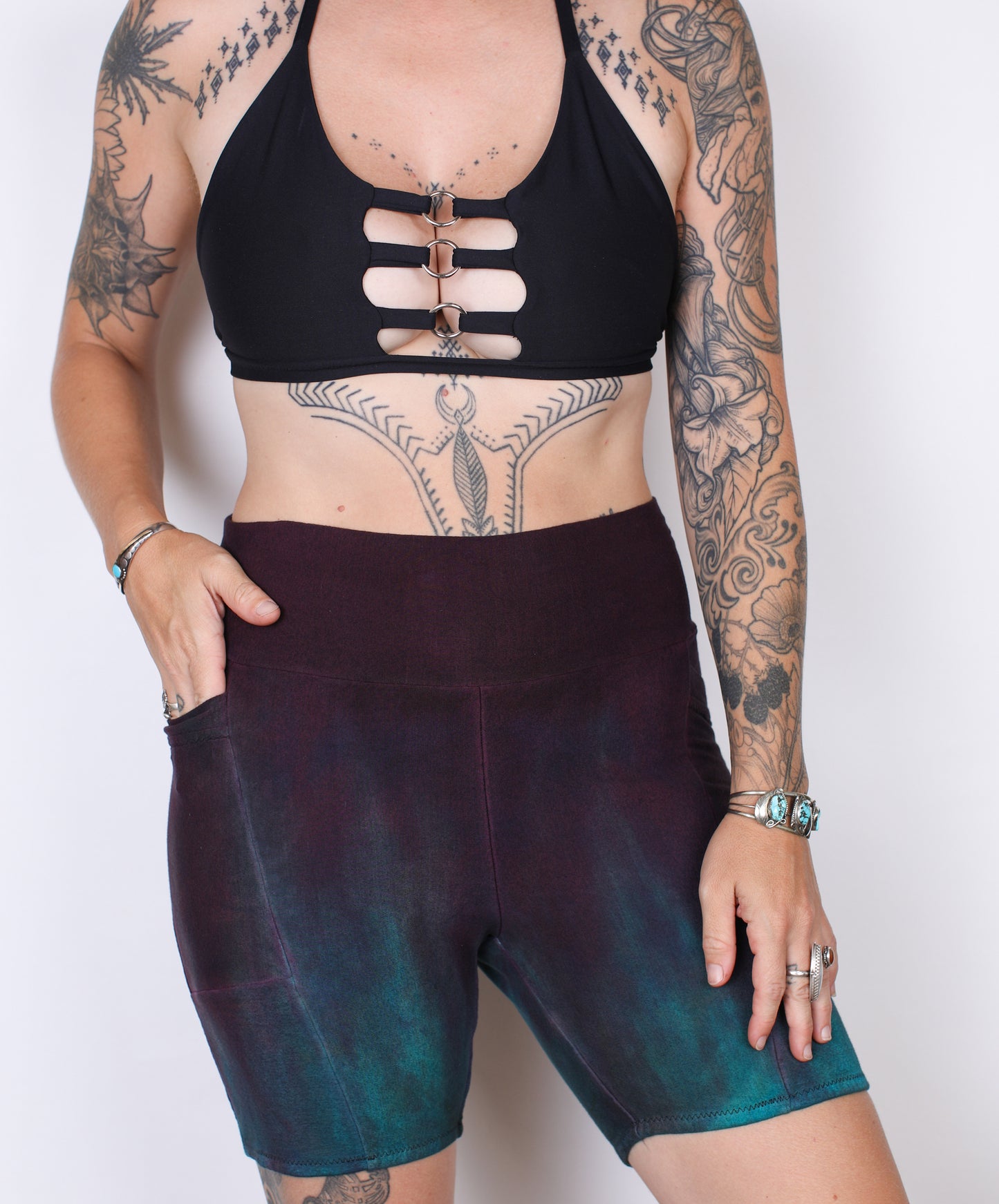 L-  Arctic Purps Hemp Bamboo Pocket Mid Shorts