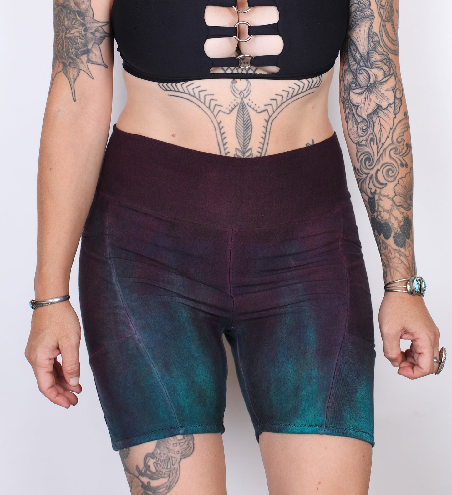 L-  Arctic Purps Hemp Bamboo Pocket Mid Shorts