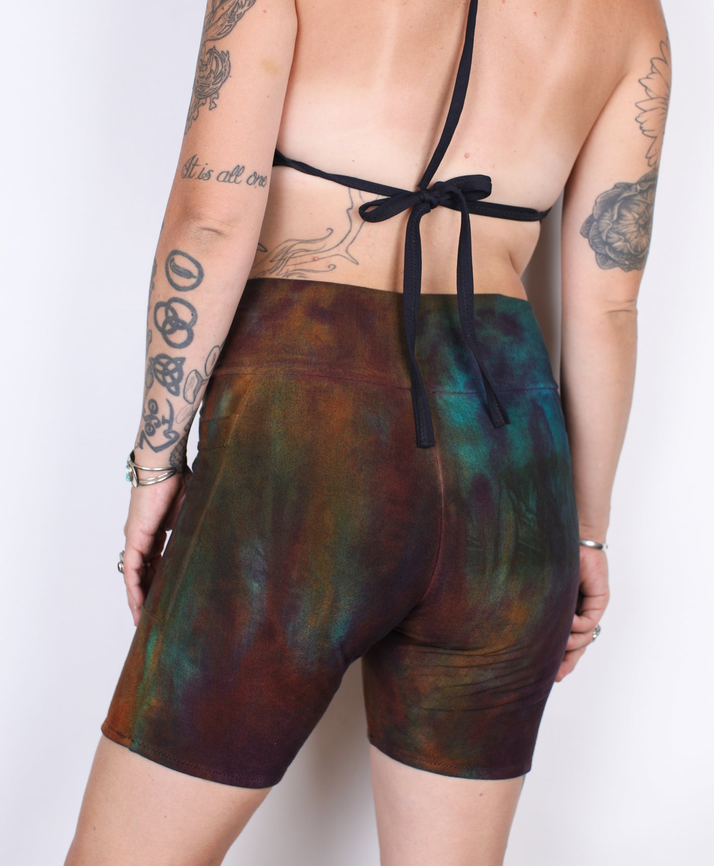 L-  Twilight Hemp Bamboo Pocket Mid Shorts