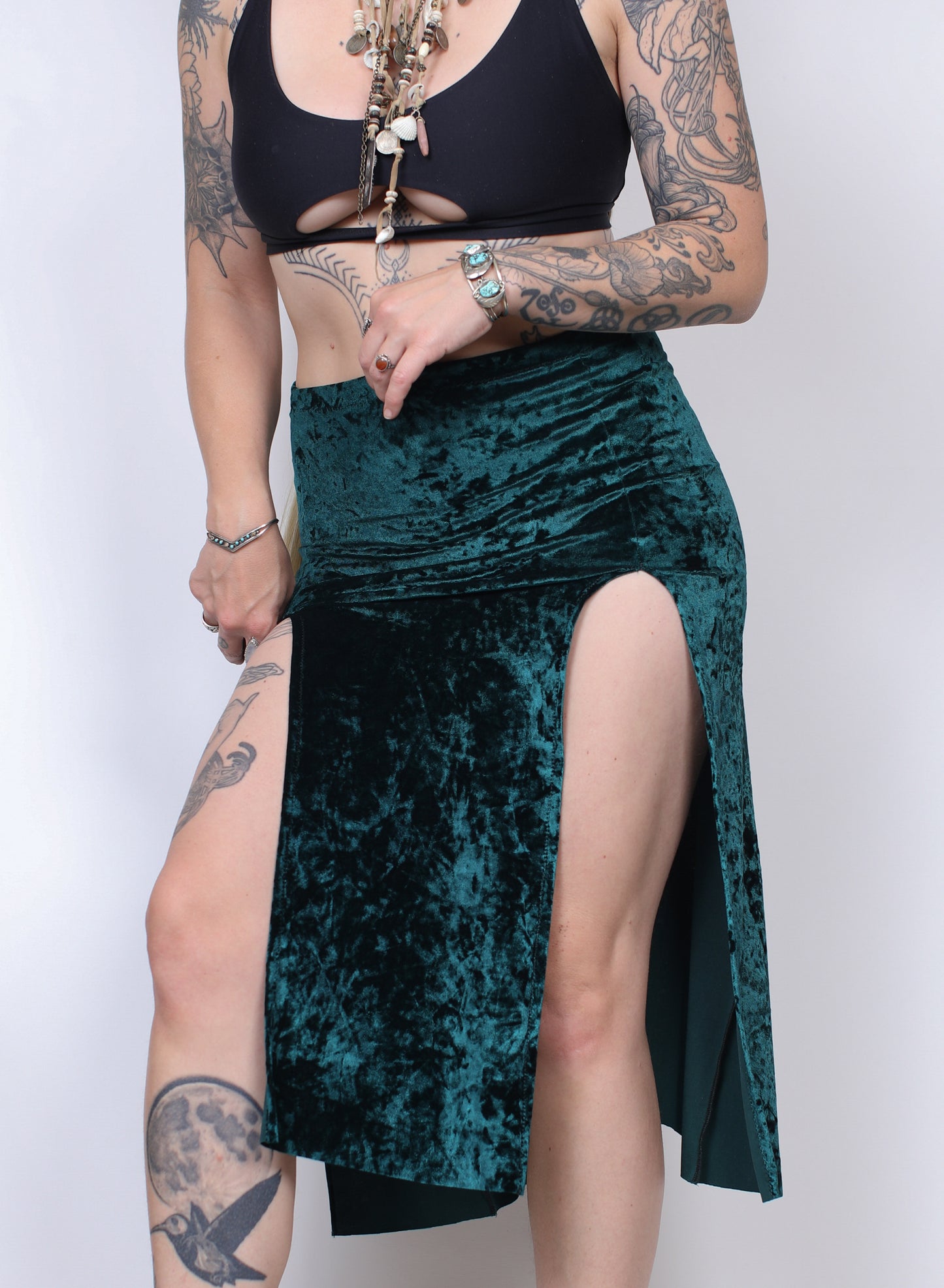 Emerald Velvet Short Slit Skirt