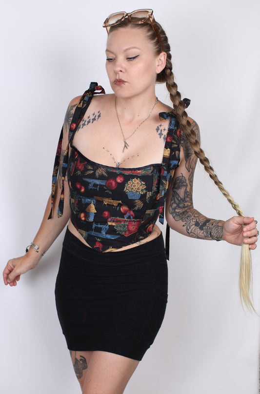 M - Farm Corset Style Top