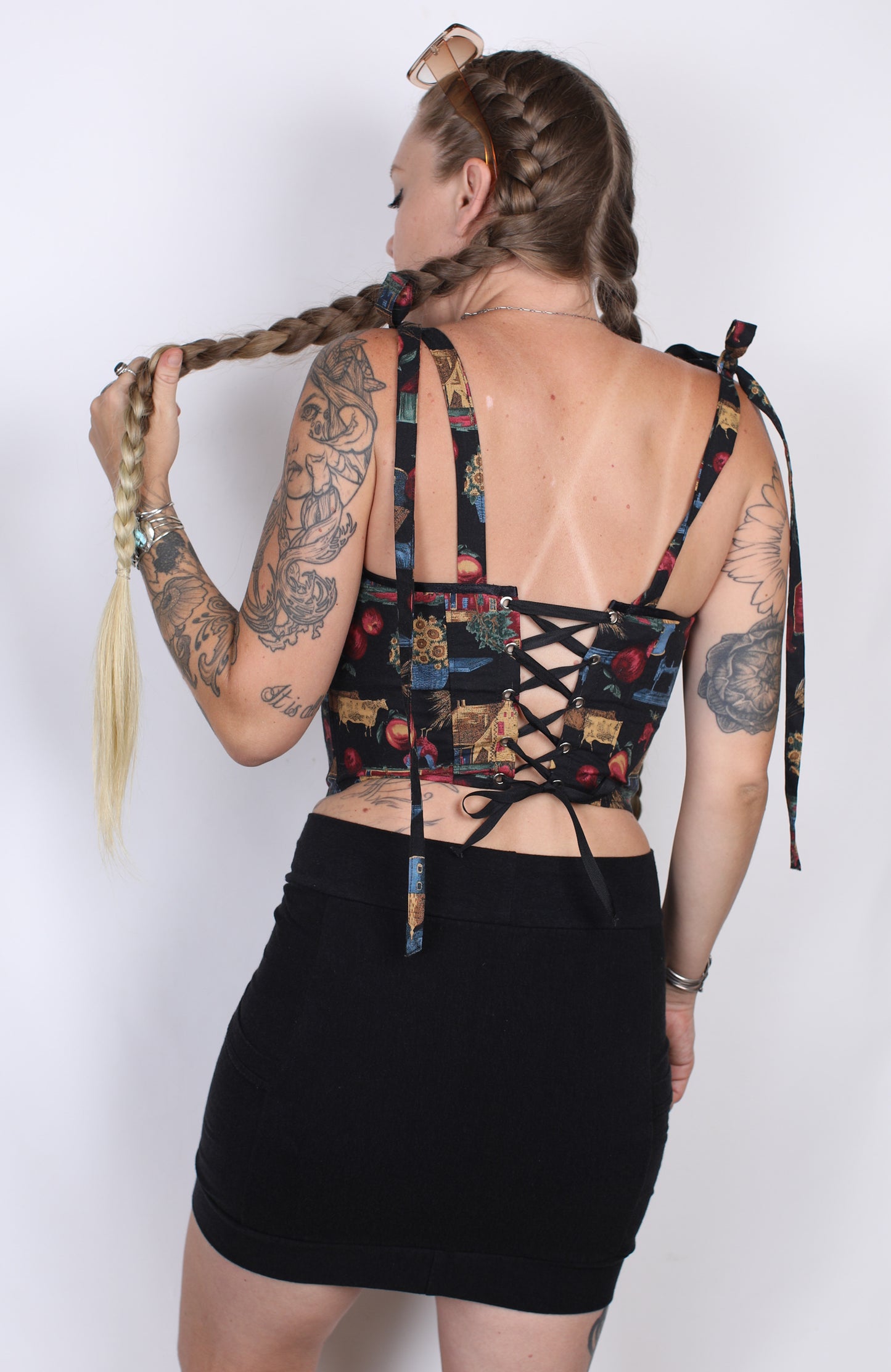 M - Farm Corset Style Top