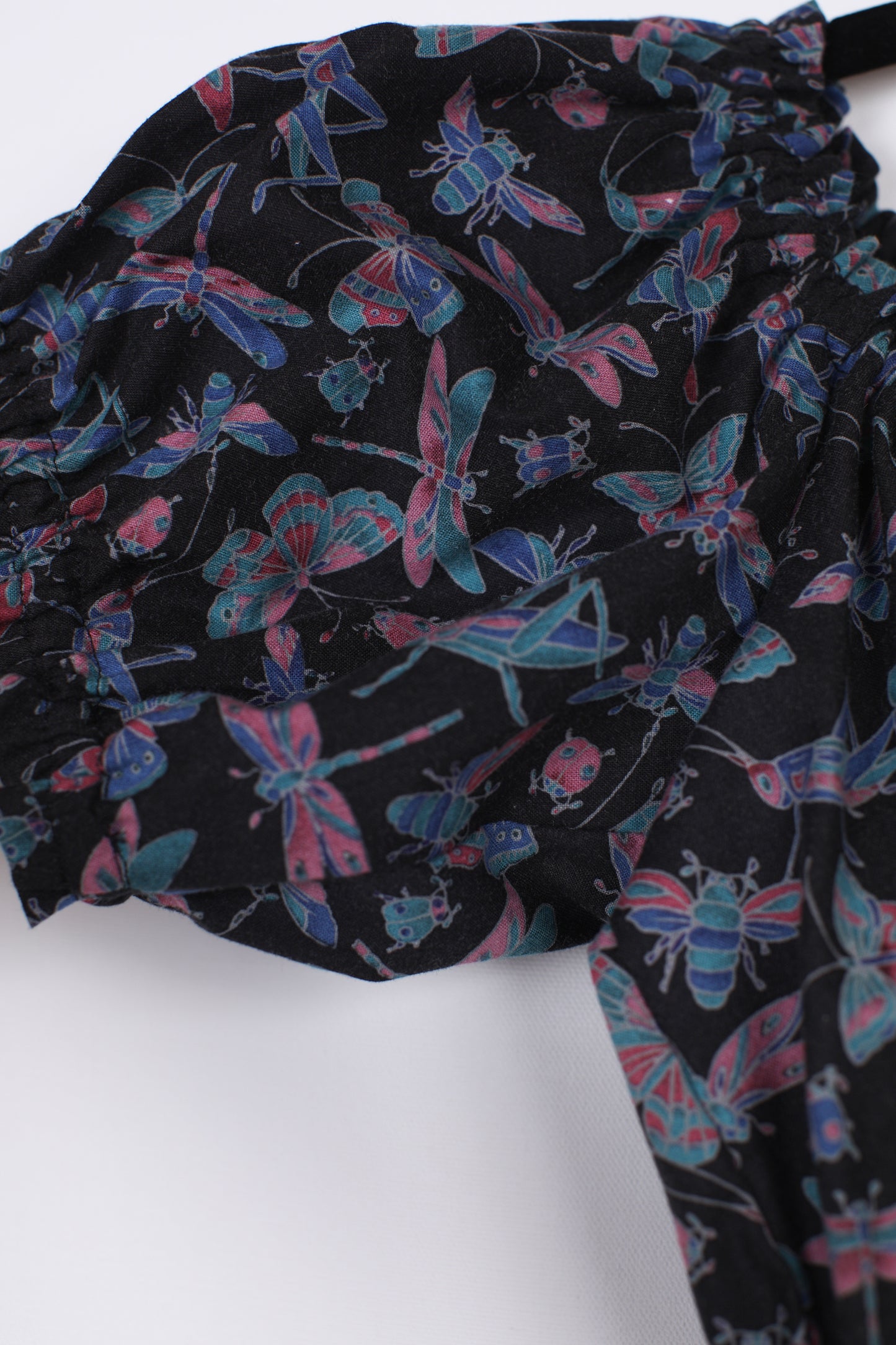 Dragonfly Ruffle Crop
