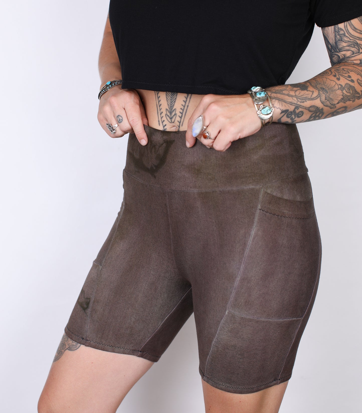 M- Mushroom Hemp Bamboo Pocket Mid Shorts