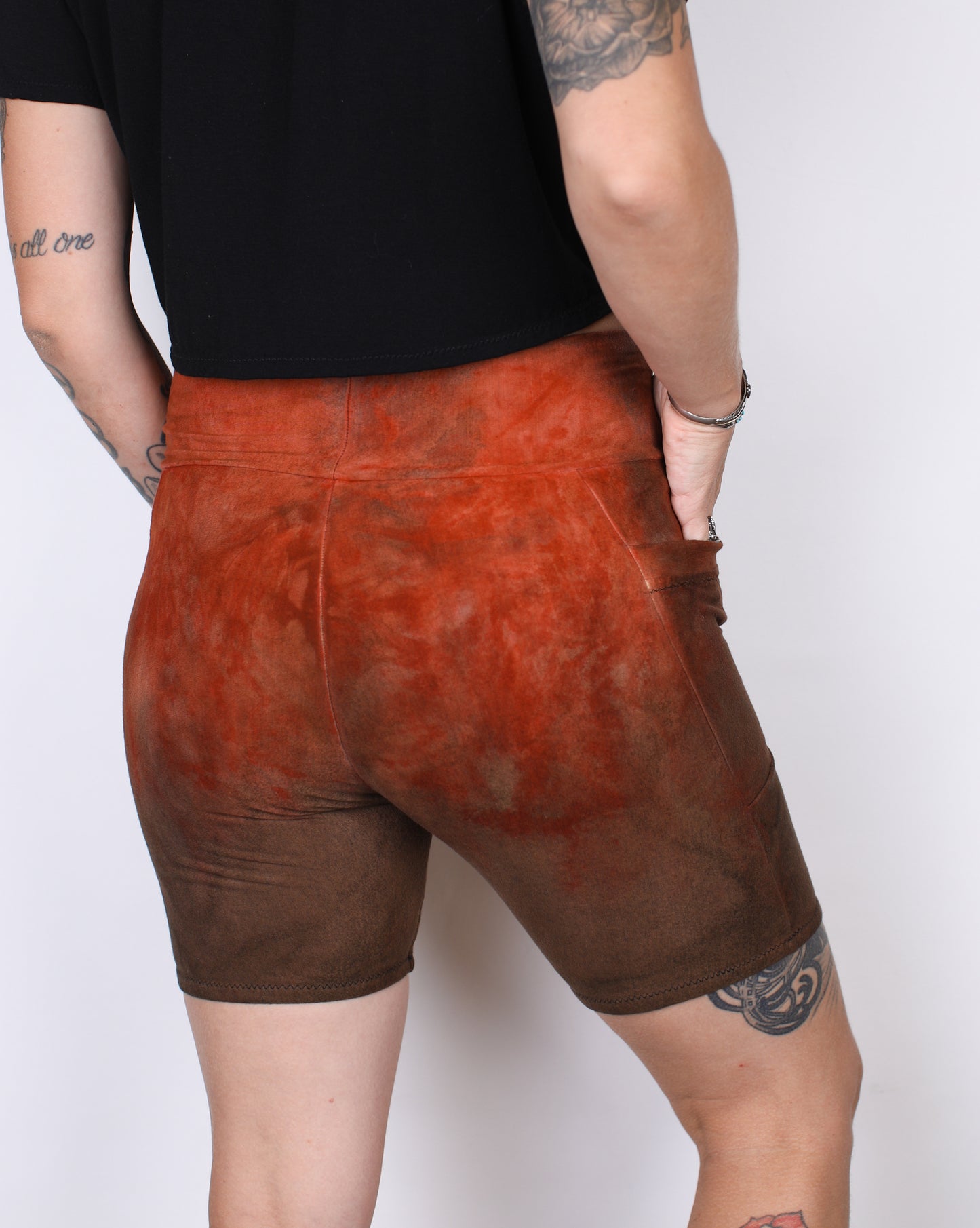 M- Earthy Lava Hemp Bamboo Pocket Mid Shorts